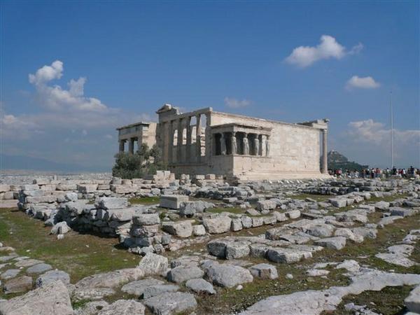 Akropolis 3