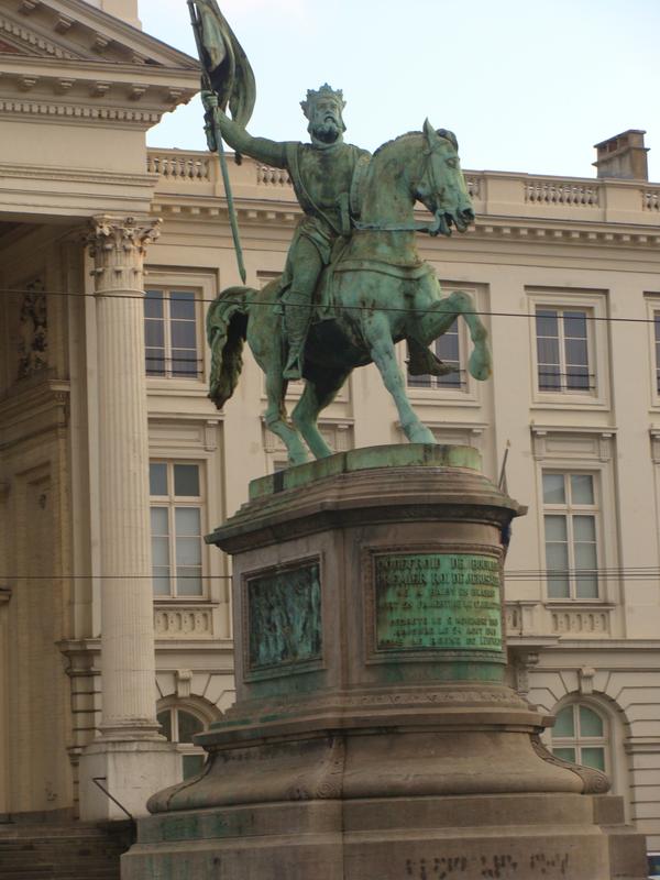Statue Gottfried von Bouillon (*um 1060; † 18. Juli 1100 in Jerusalem)